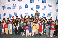 Tシャツ蝋纈染めとジョン・ギャスライトさん